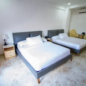**** Hotel Clarkton Philippines