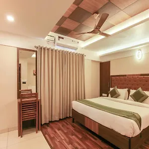 *** Hotel Treebo Goodland Residency India