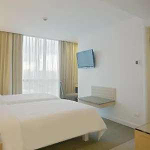 st-giles-makati.angeleshotels.net/