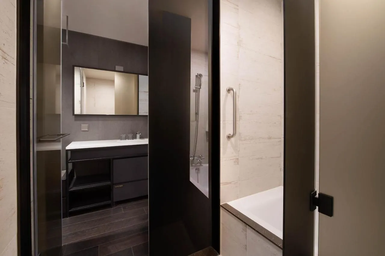 Four Points By Sheraton Seoul Gangnam 4*,